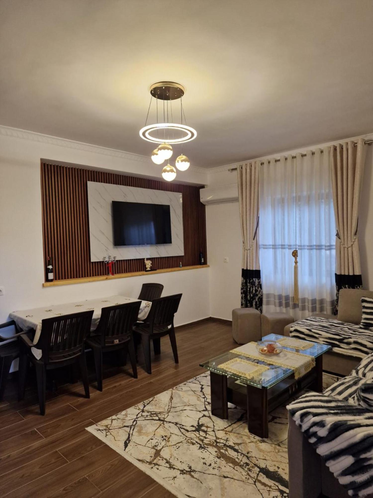 סרנדה Villa Korado מראה חיצוני תמונה